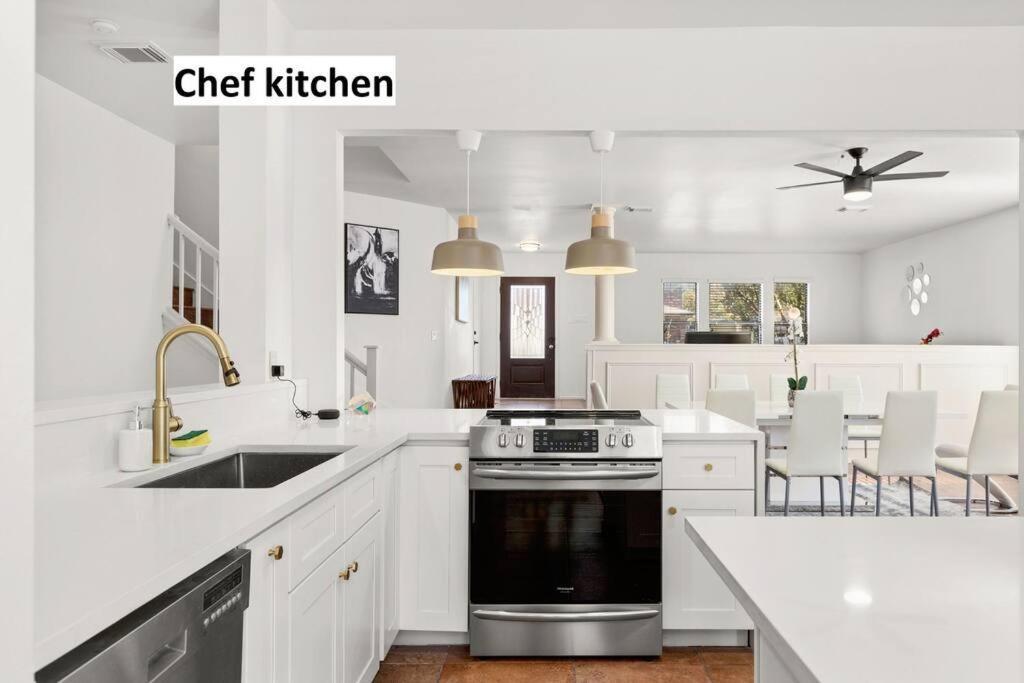 5 Bedrooms With Chefs Kitchen 2 Masters Room And Game Lounge San Antonio Kültér fotó