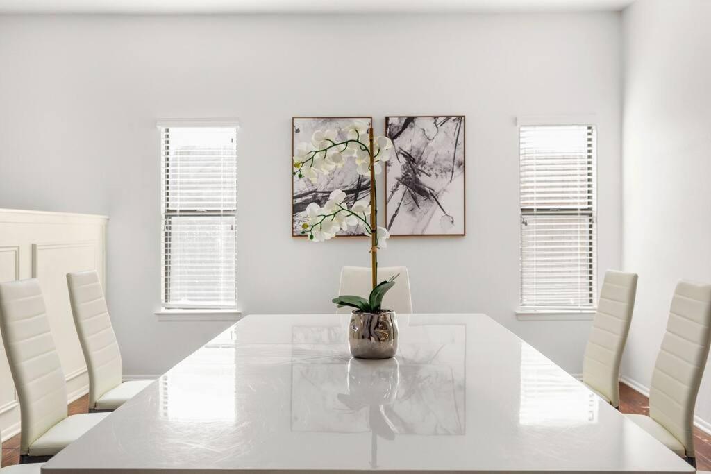 5 Bedrooms With Chefs Kitchen 2 Masters Room And Game Lounge San Antonio Kültér fotó