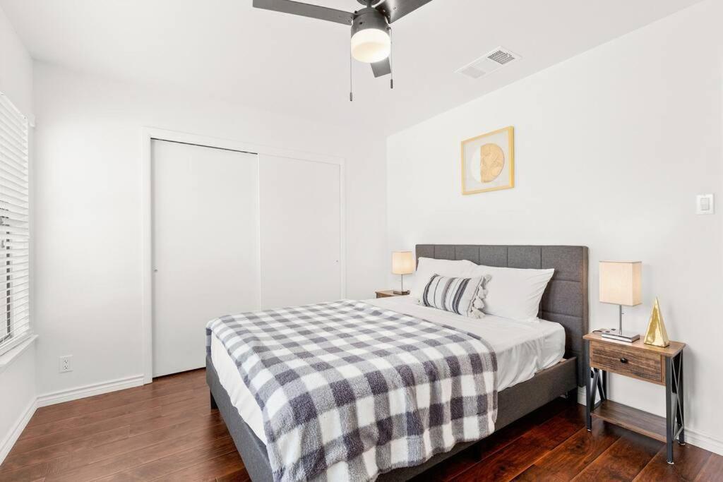 5 Bedrooms With Chefs Kitchen 2 Masters Room And Game Lounge San Antonio Kültér fotó